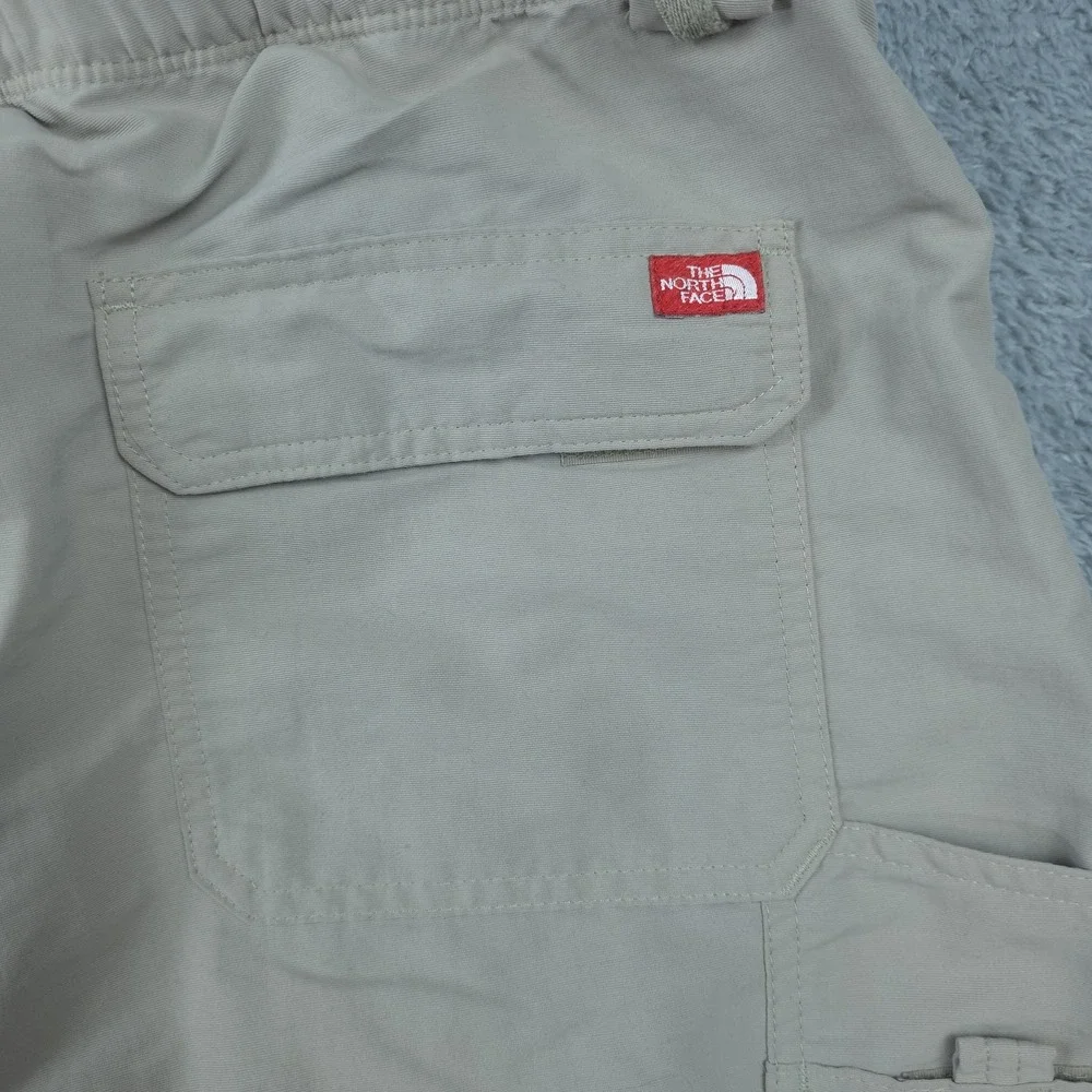 The North Face Convertible Pants Mens XL Short Beige Hiking Nylon Zip Off